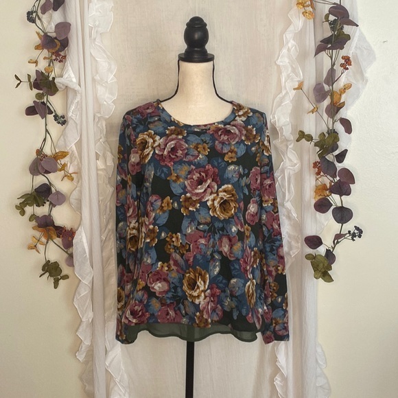 Bobeau‎ Floral and Dark Green Layered Long Sleeve Top Size Small - Picture 2 of 8